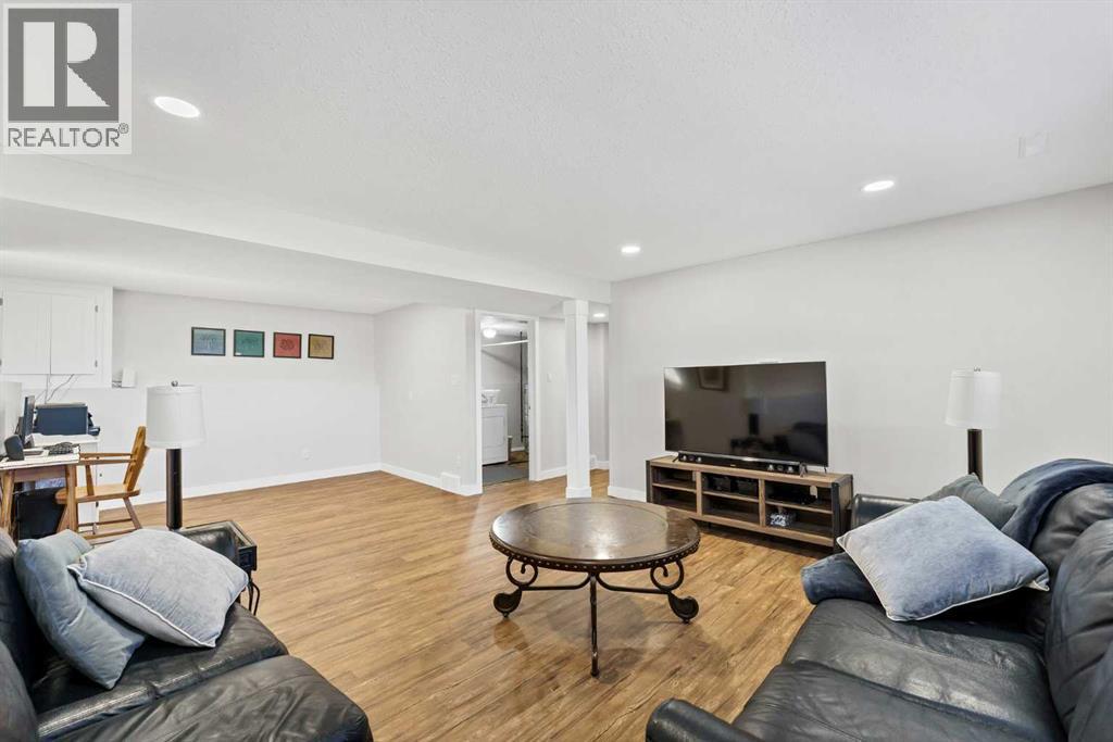 8 Corbitt Way SE - 30