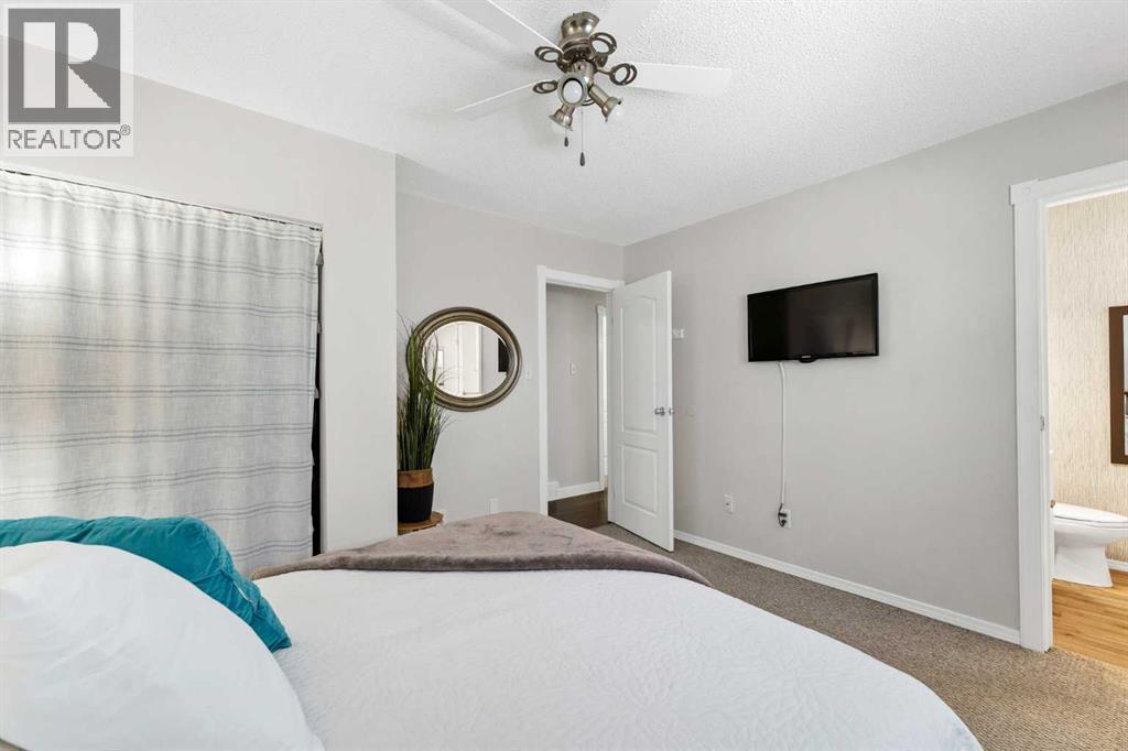 8 Corbitt Way SE - 25