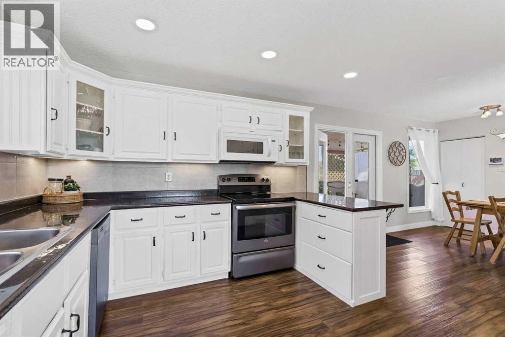 8 Corbitt Way SE - 14