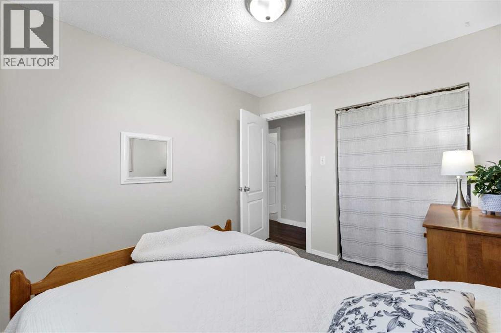 8 Corbitt Way SE - 22