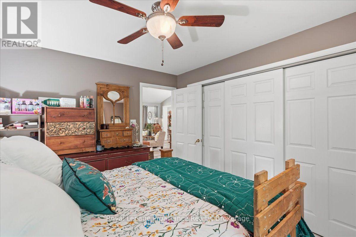 54 CEDAR HILL ROAD - 16