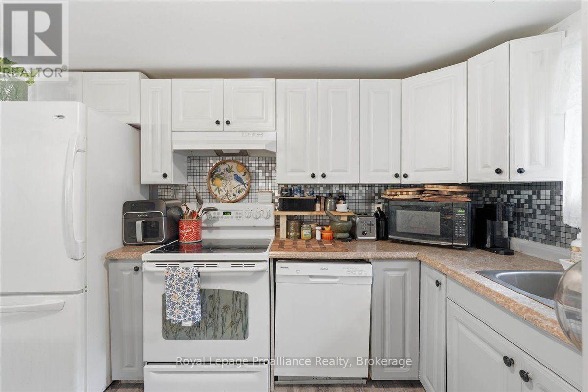 54 CEDAR HILL ROAD - 8