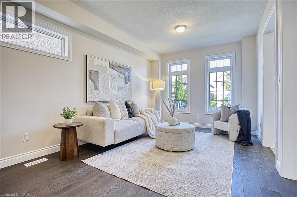 156 MCKNIGHT Avenue - 7