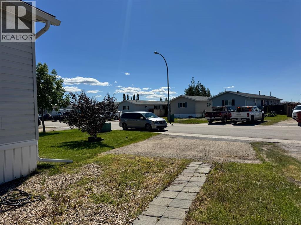 10915 96A Street - 44
