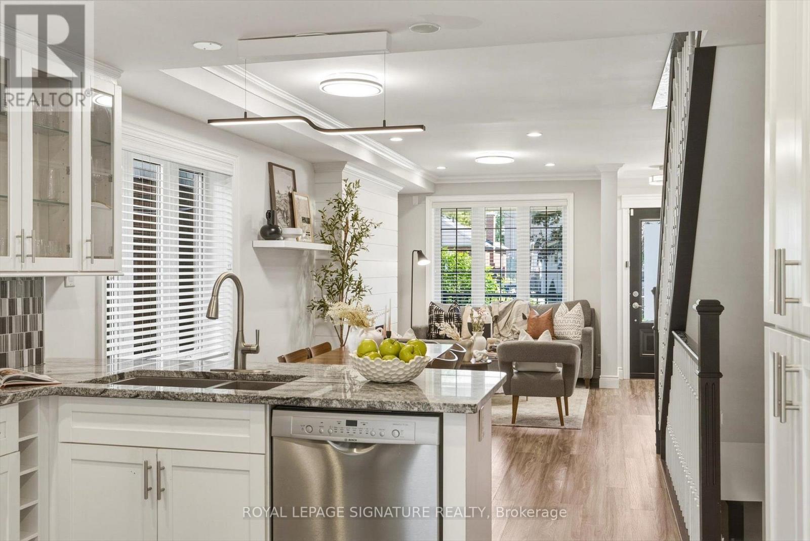 122 HOLBORNE AVENUE - 20