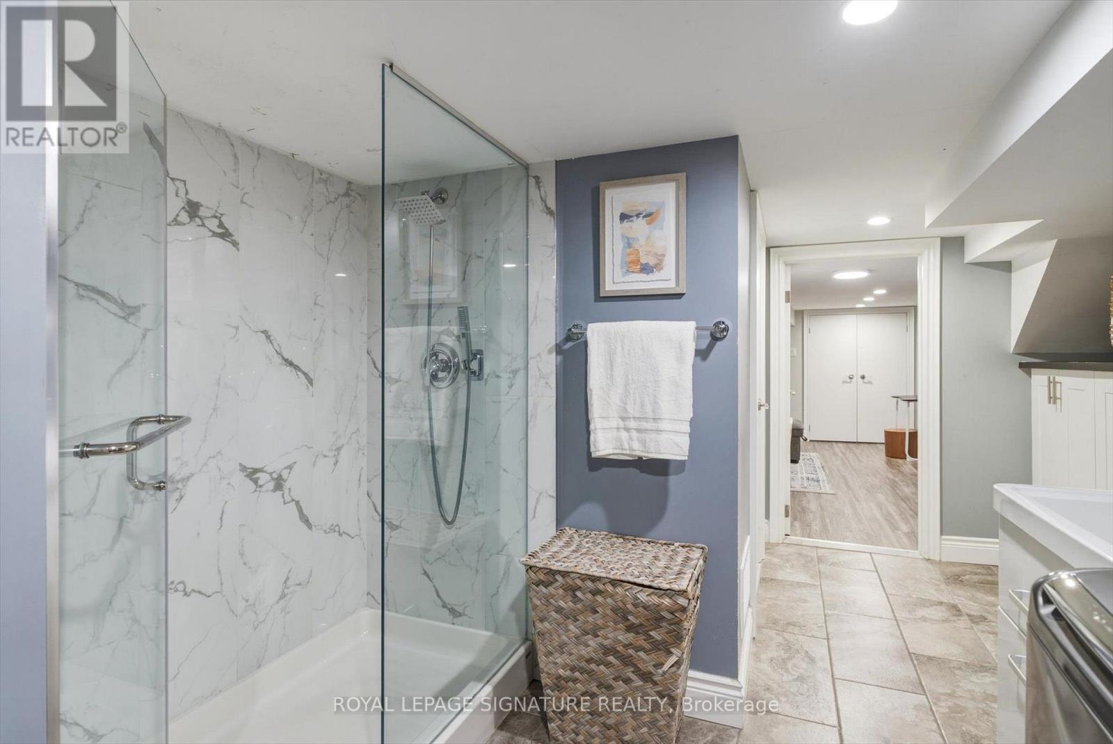 122 HOLBORNE AVENUE - 40