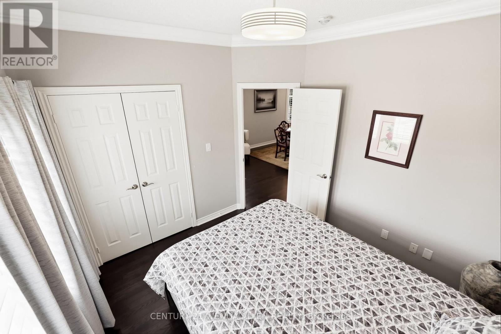 2 RUSHLANDS CRESCENT - 26