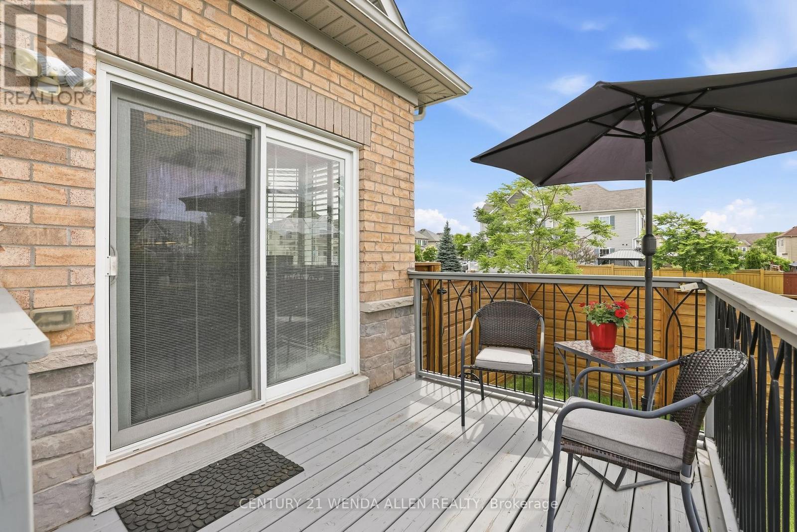 2 RUSHLANDS CRESCENT - 29