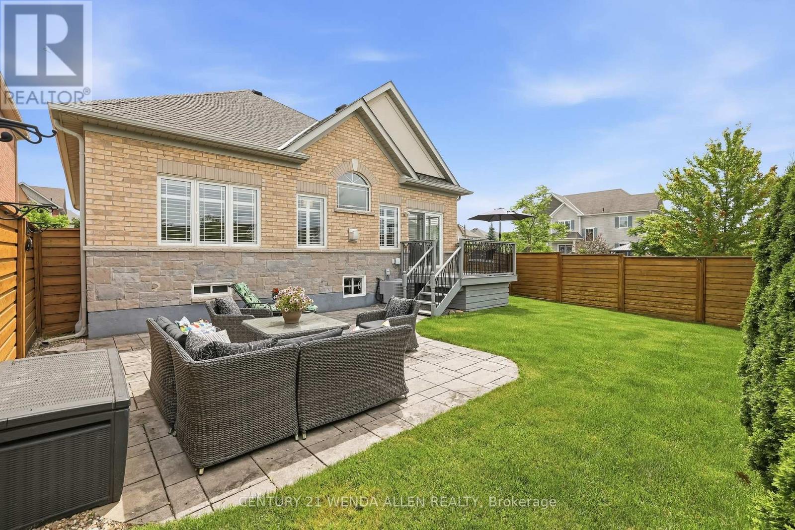 2 RUSHLANDS CRESCENT - 34