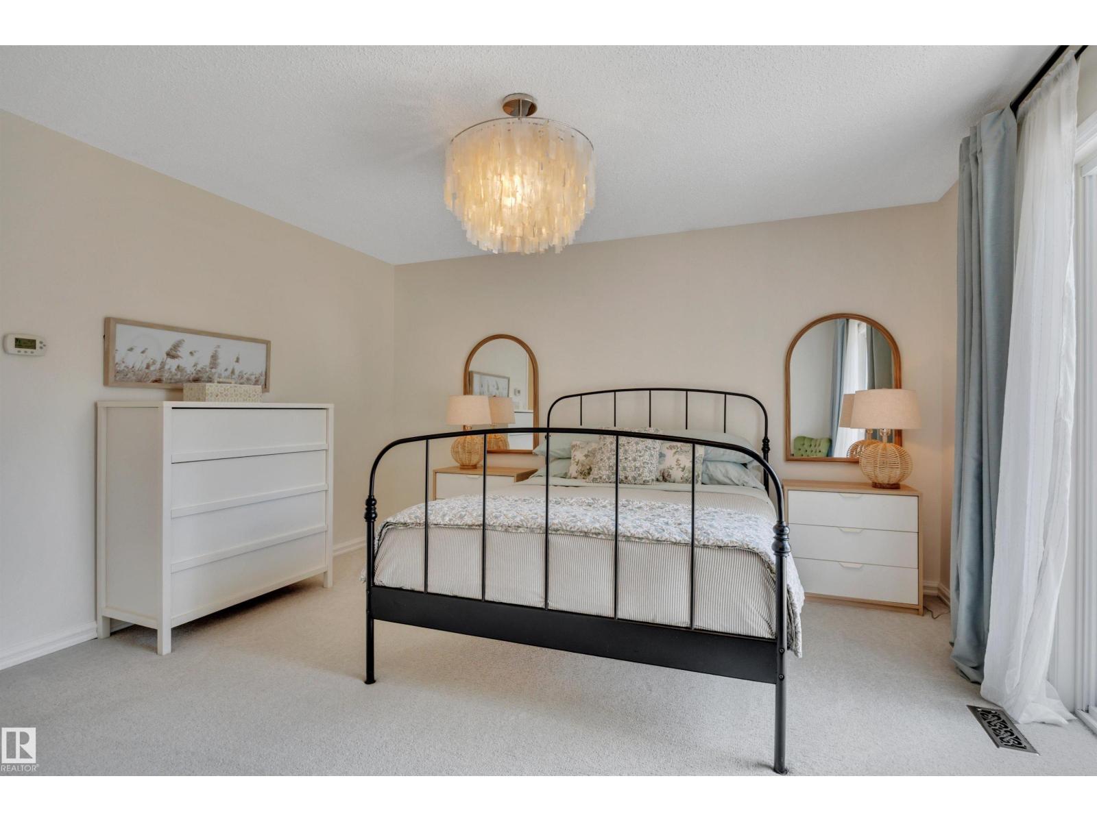 15127 43 AV NW NW - 26