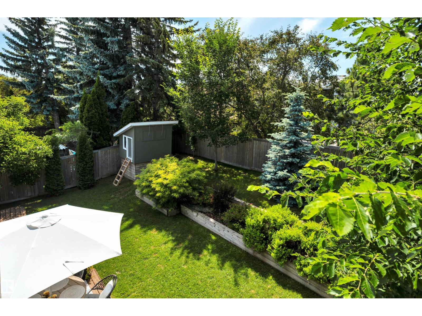 15127 43 AV NW NW - 29