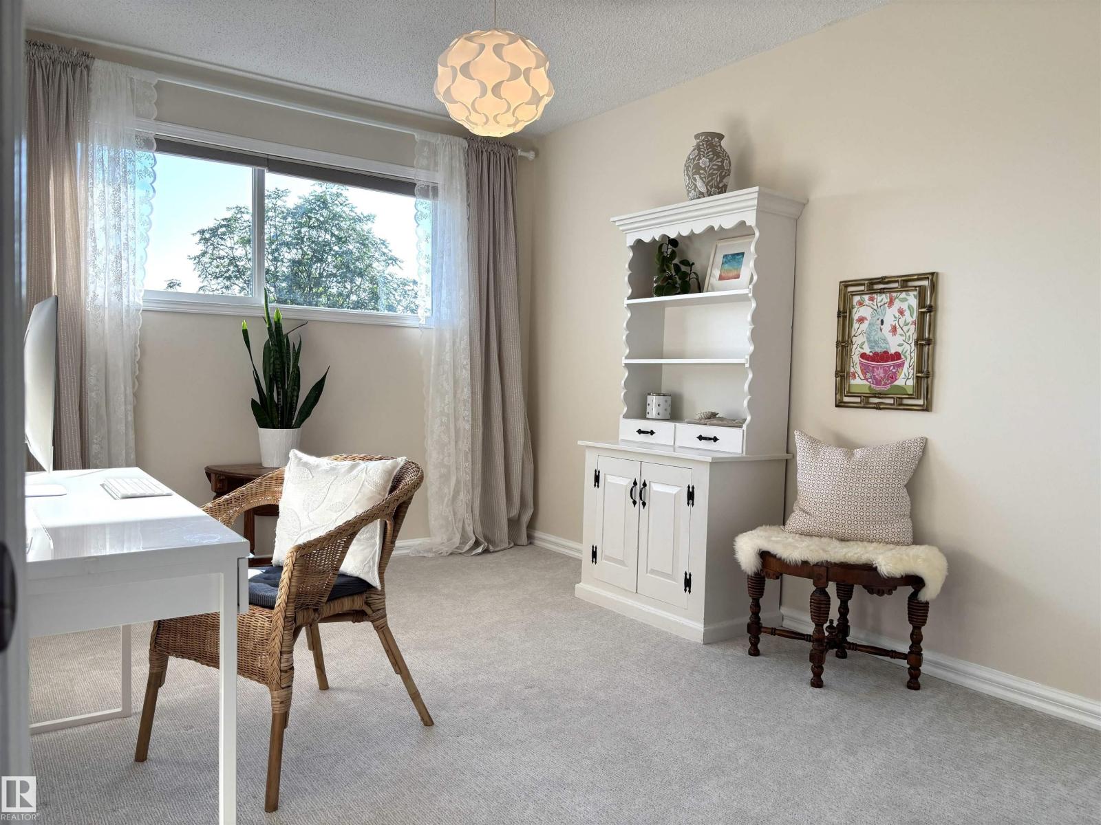 15127 43 AV NW NW - 33