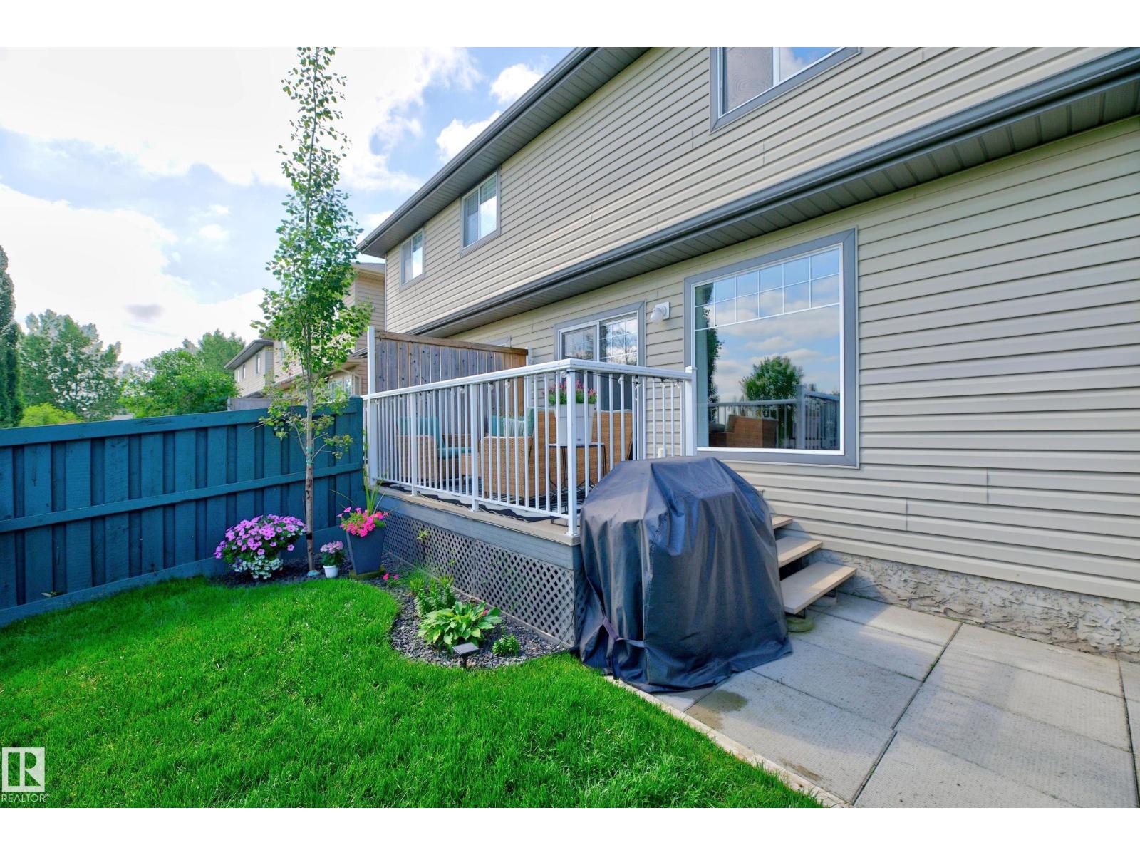 #6 12104 16 AV SW - 49