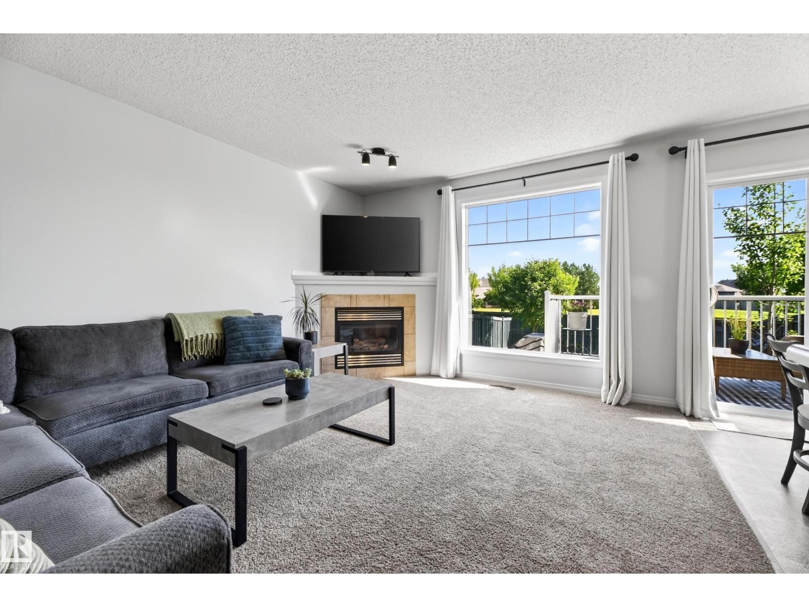 #6 12104 16 AV SW - 8