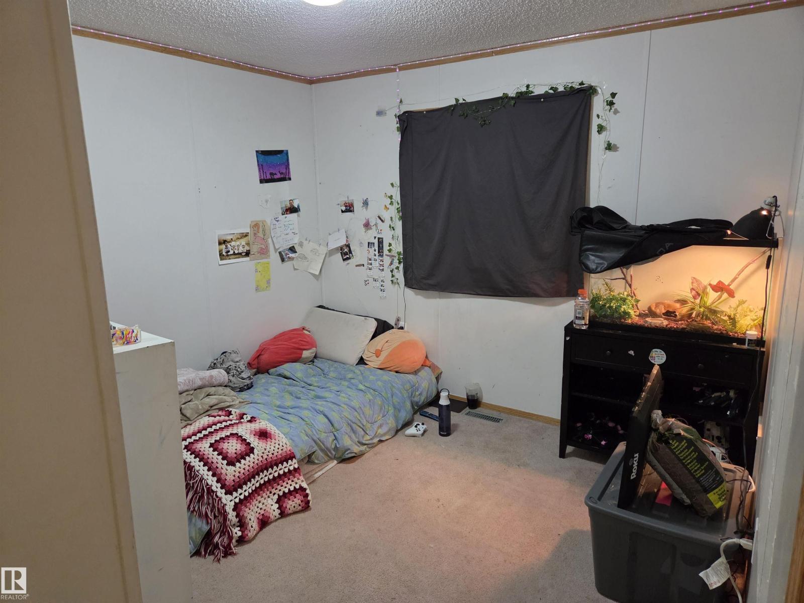 #89 2251 50 street - 21
