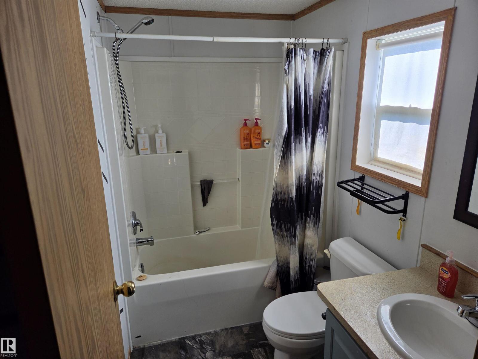 #89 2251 50 street - 22