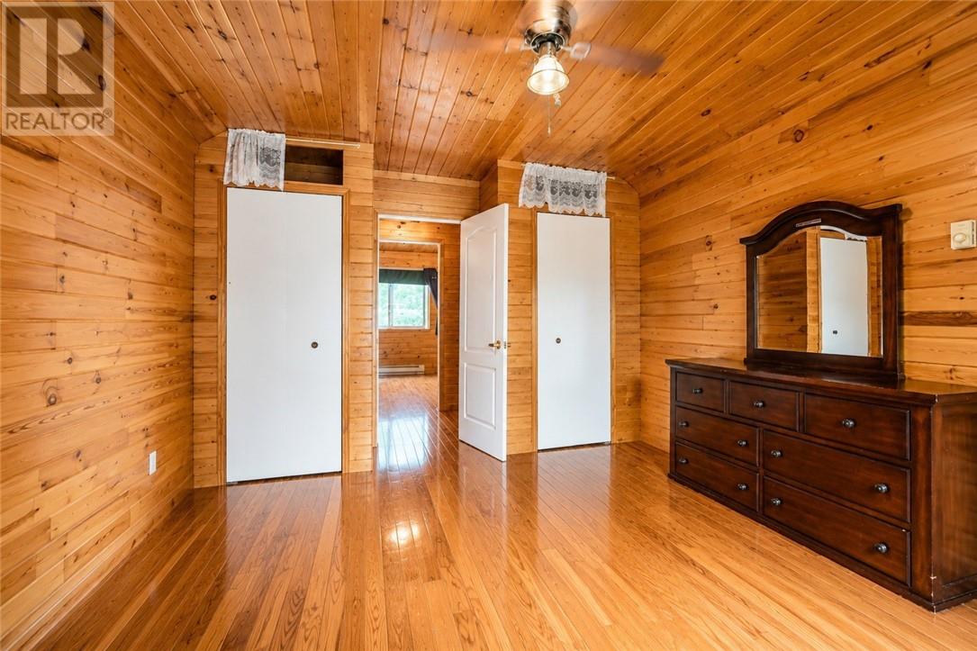 235 Bass Lake Road - Image 20