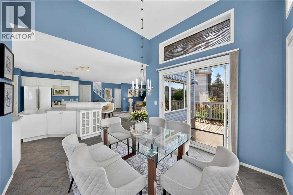 232 Douglas Glen Close SE - 17