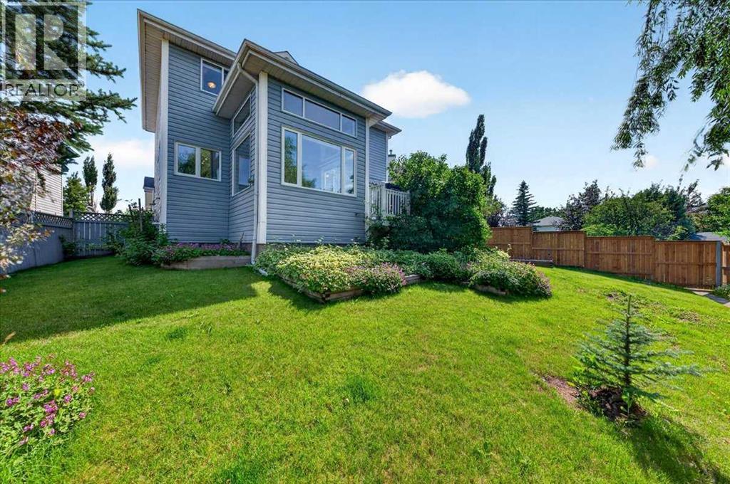 232 Douglas Glen Close SE - 44