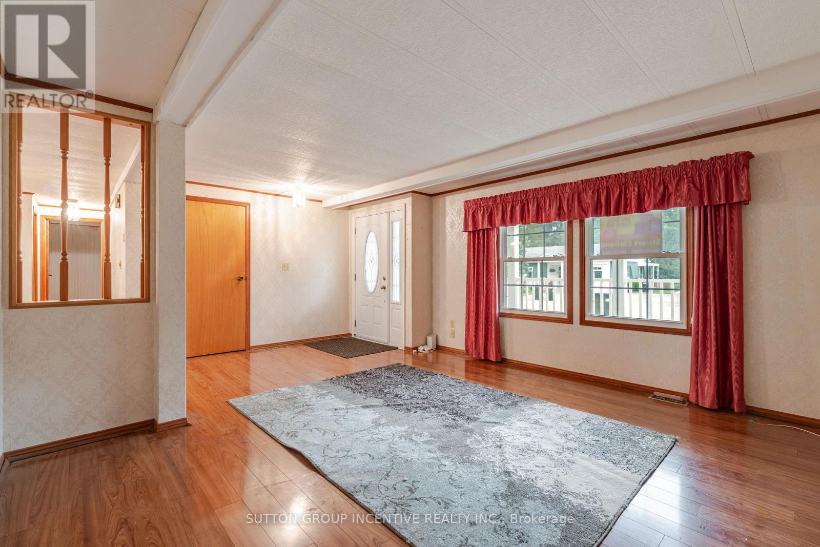 6 WILLOW LANDING - 13