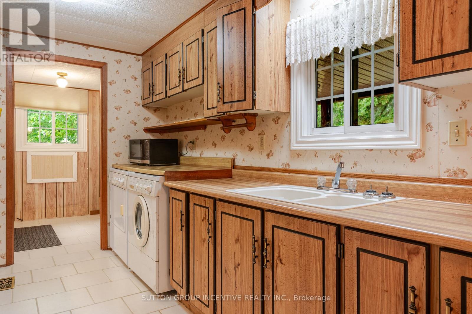 6 WILLOW LANDING - 18