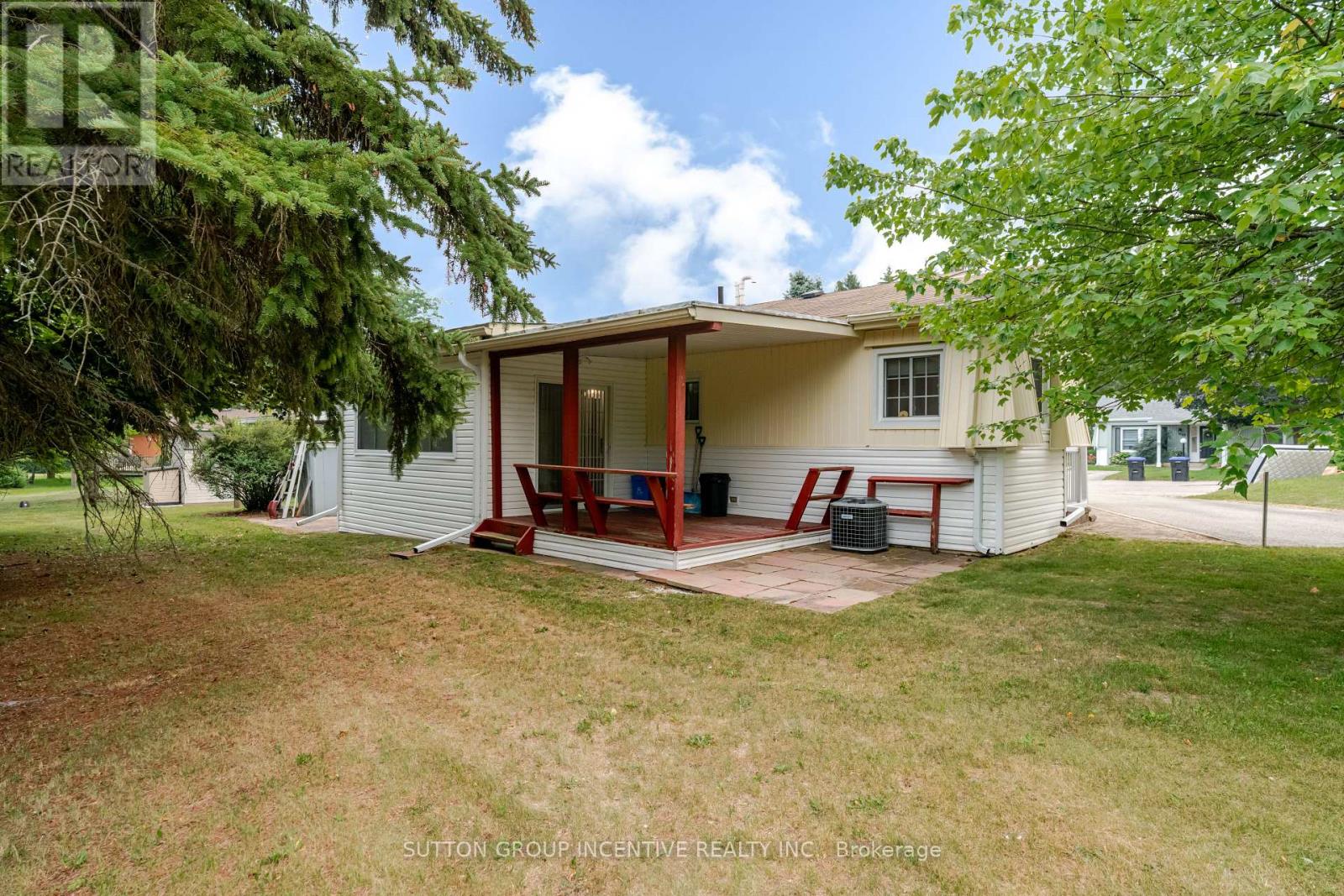 6 WILLOW LANDING - 30