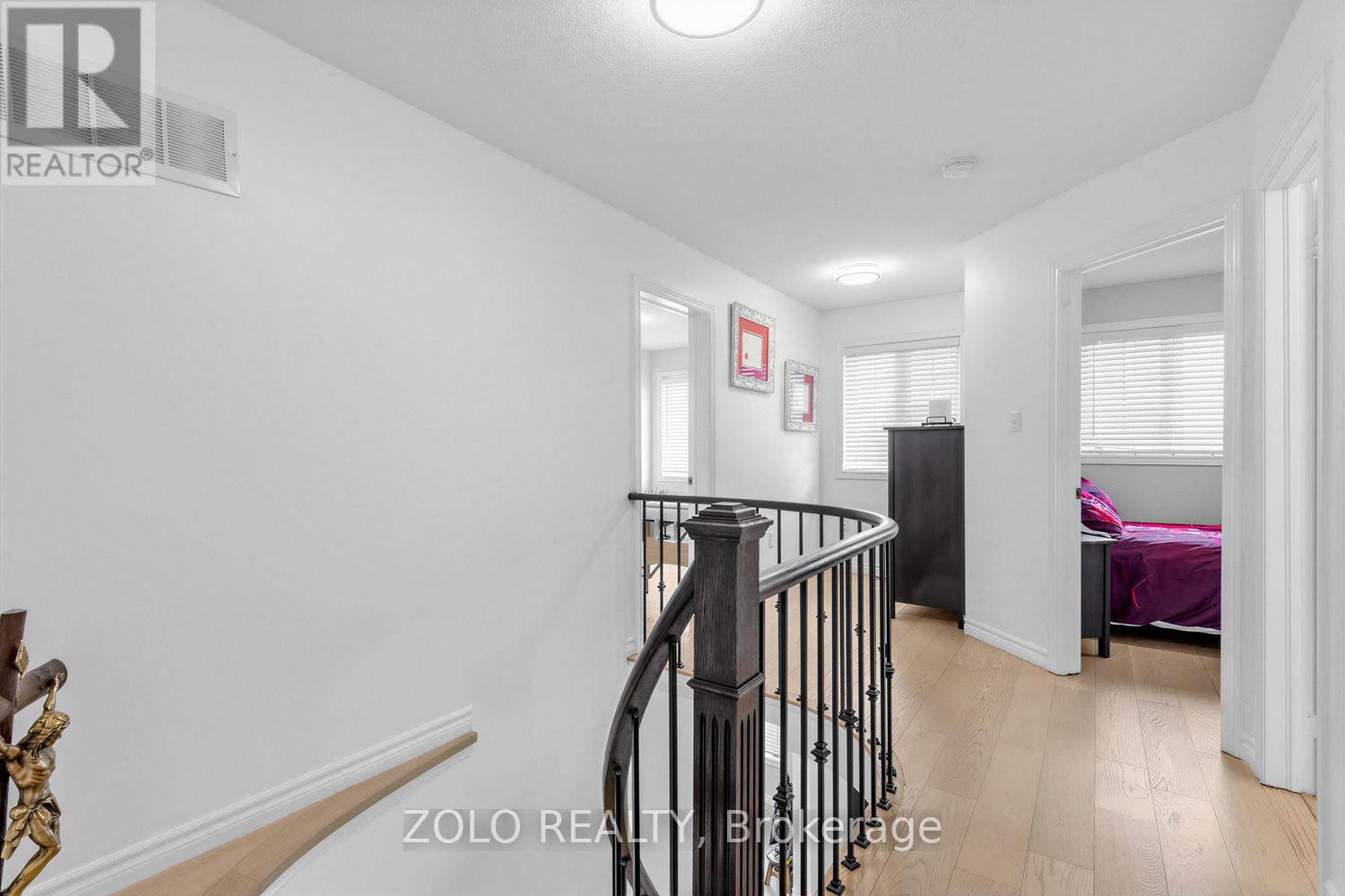 1911 SWAN STREET - 25