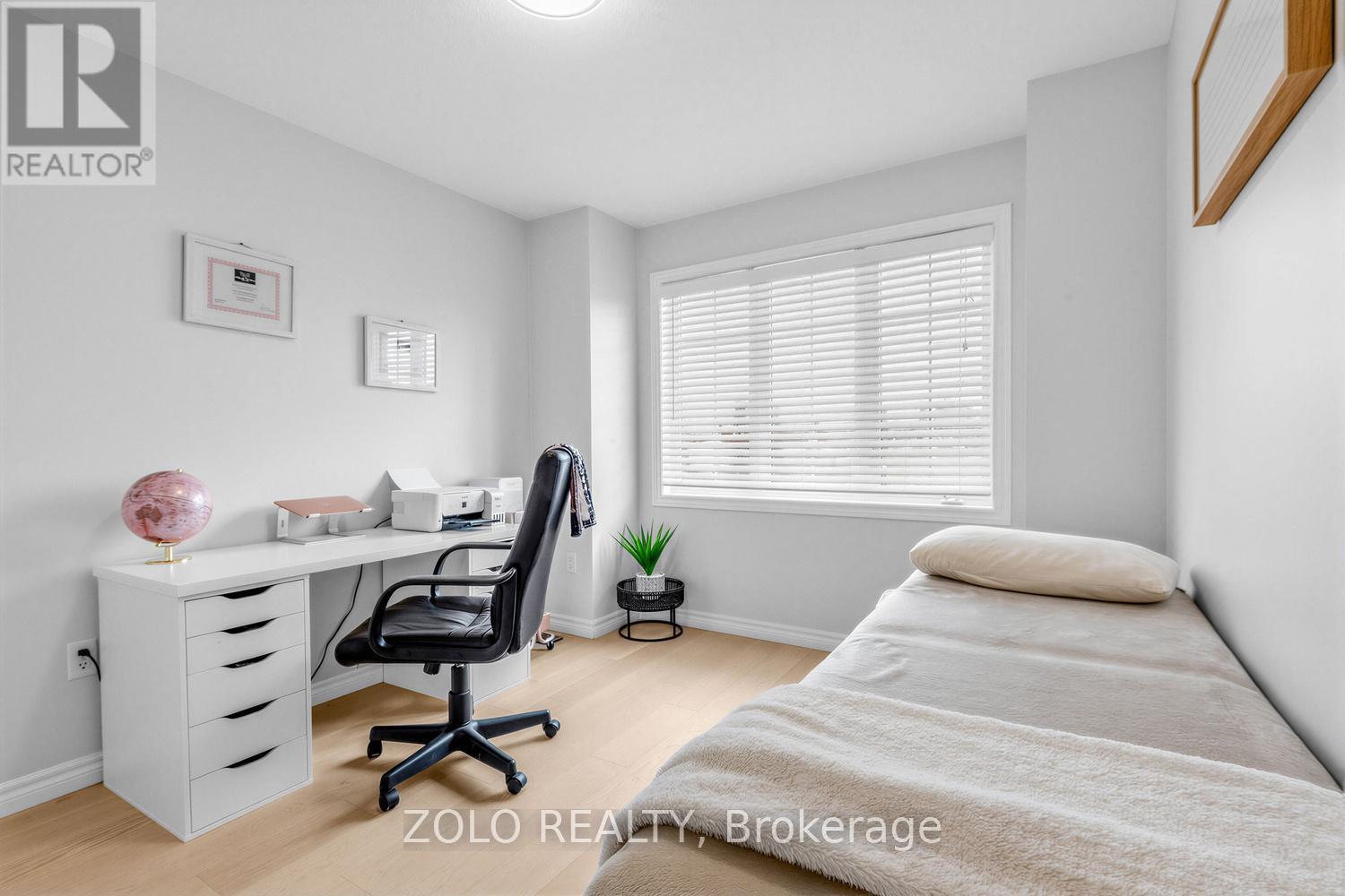 1911 SWAN STREET - 35
