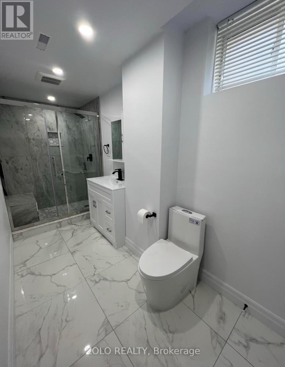 1911 SWAN STREET - 37