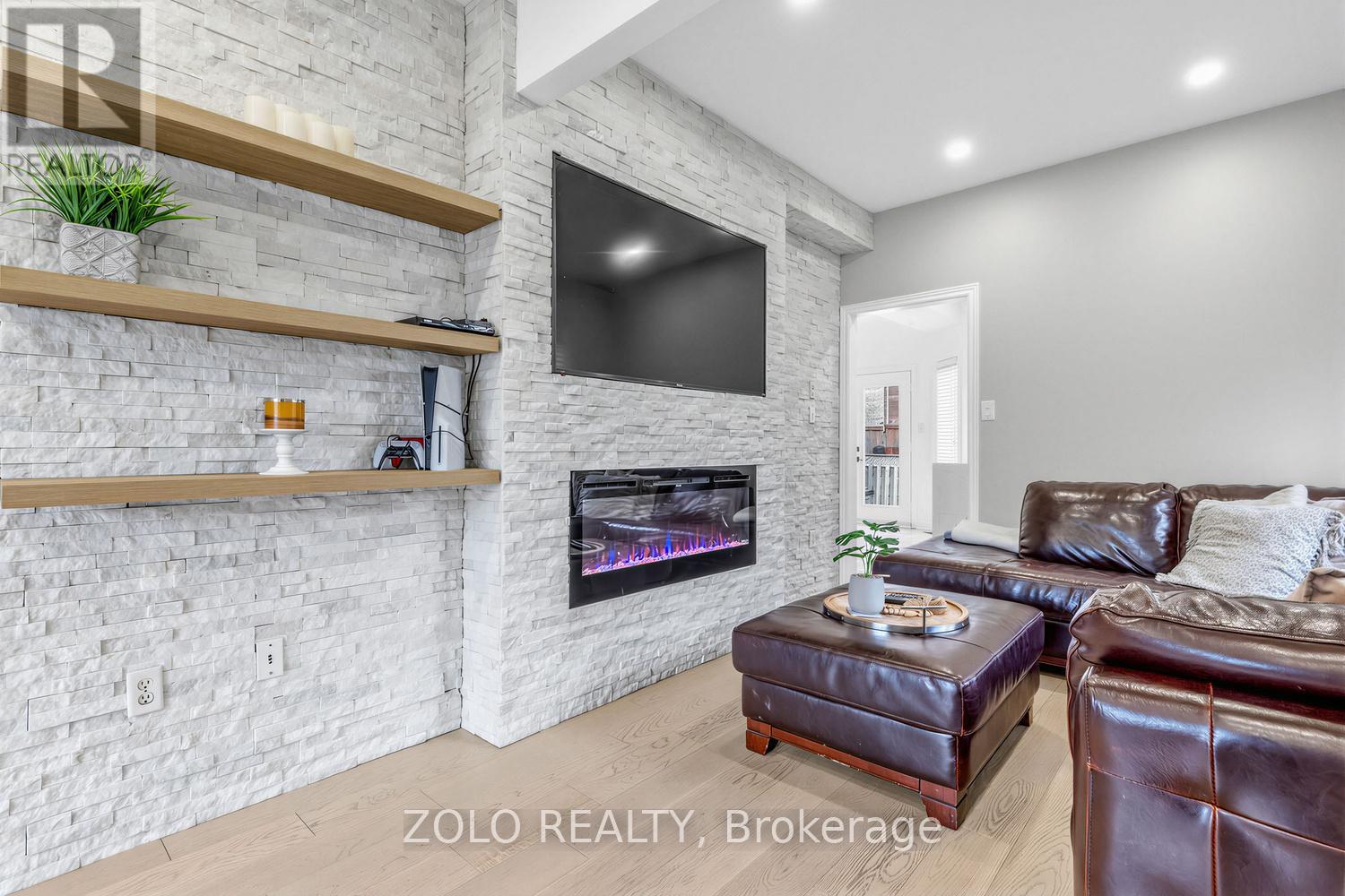 1911 SWAN STREET - 8