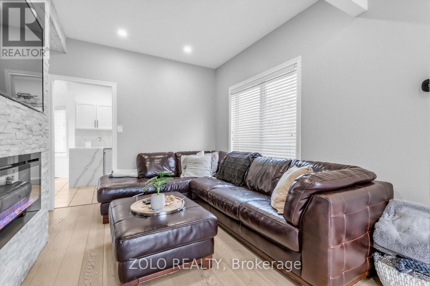 1911 SWAN STREET - 9