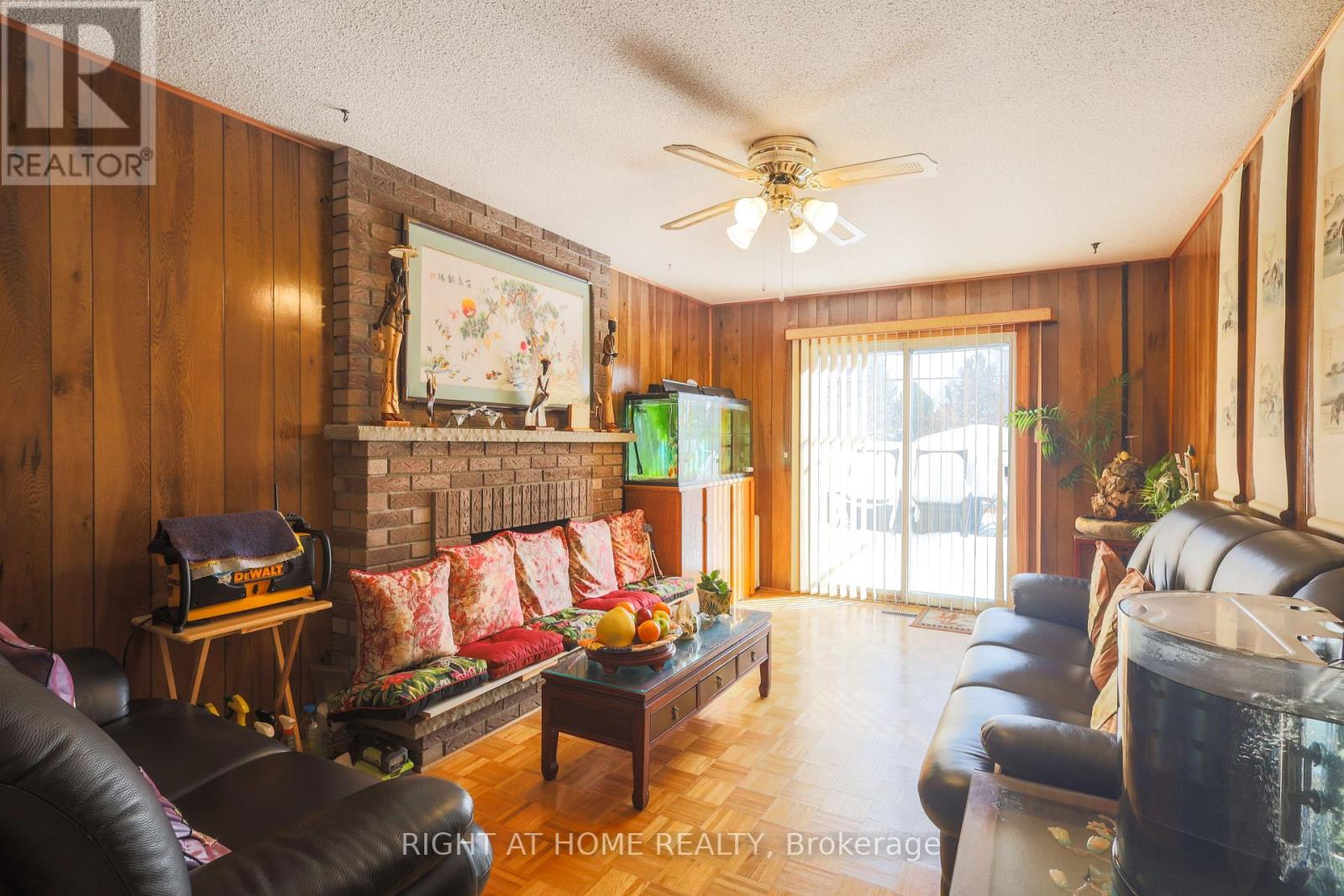 31 STARGELL CRESCENT - 17