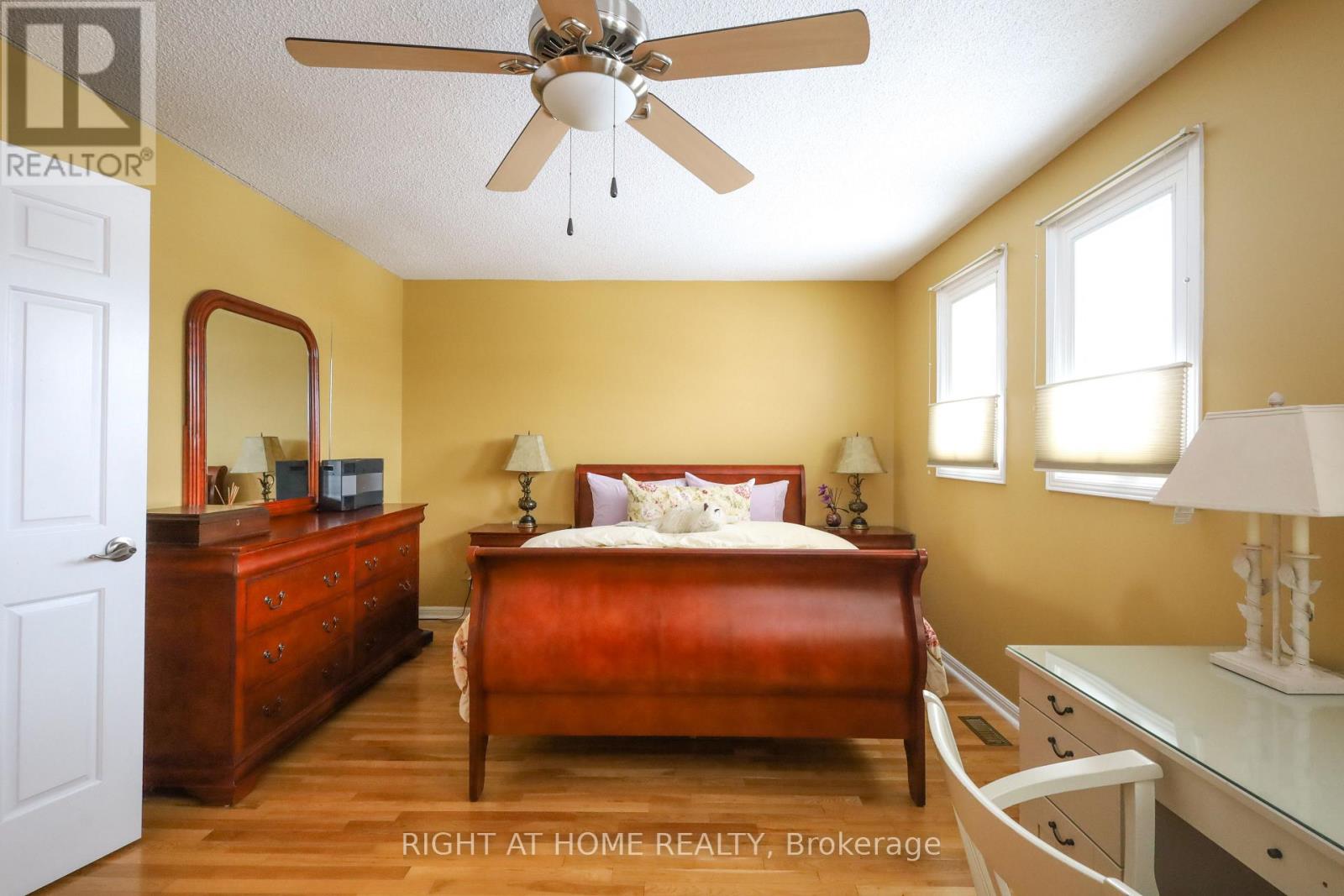 31 STARGELL CRESCENT - 24