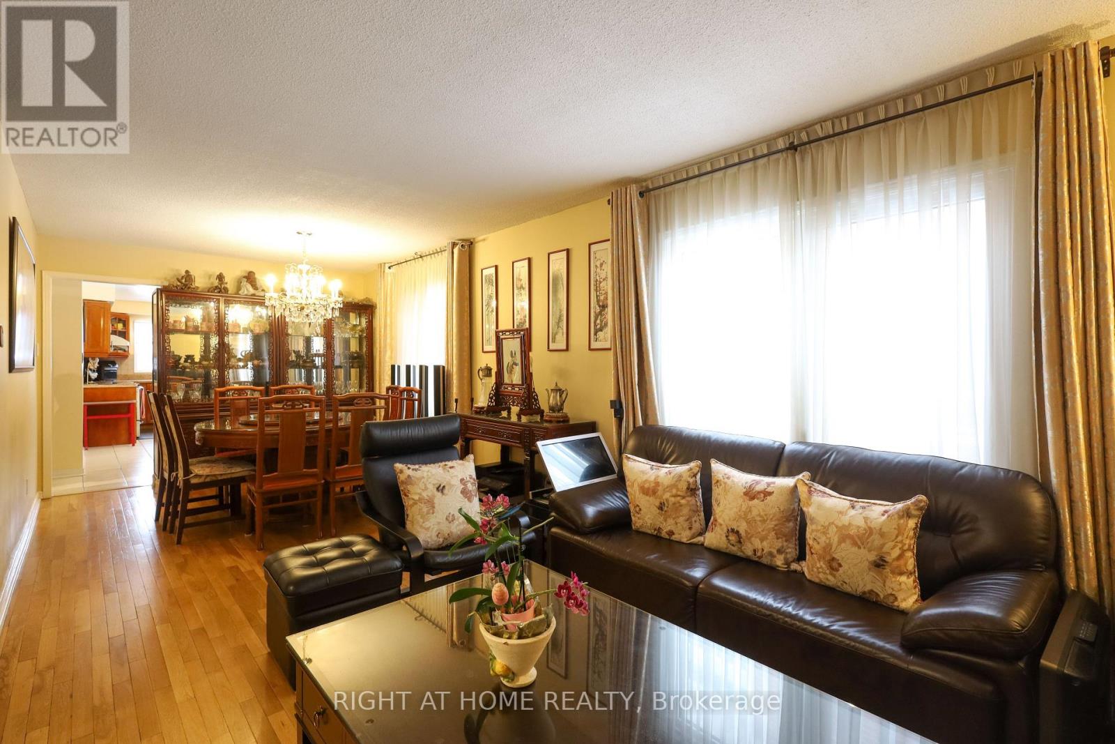 31 STARGELL CRESCENT - 8