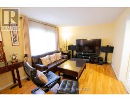 Bedroom 2 - 31 Stargell Crescent, Markham, ON L3P4J7 Photo 7