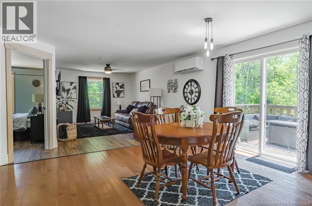44 Eagle Rock Road - Image 15