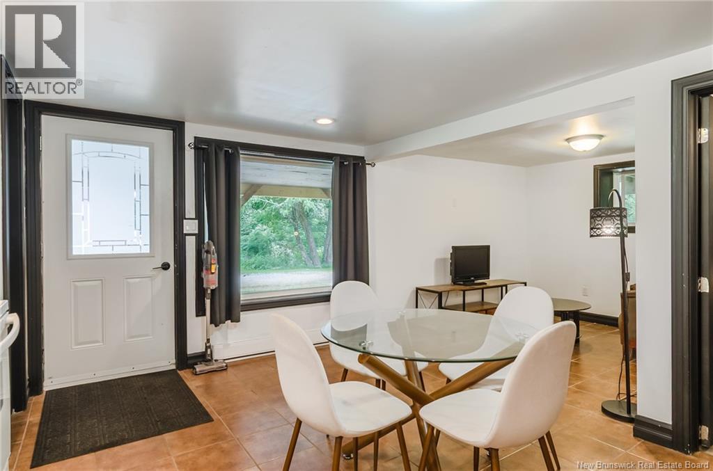44 Eagle Rock Road - Image 24