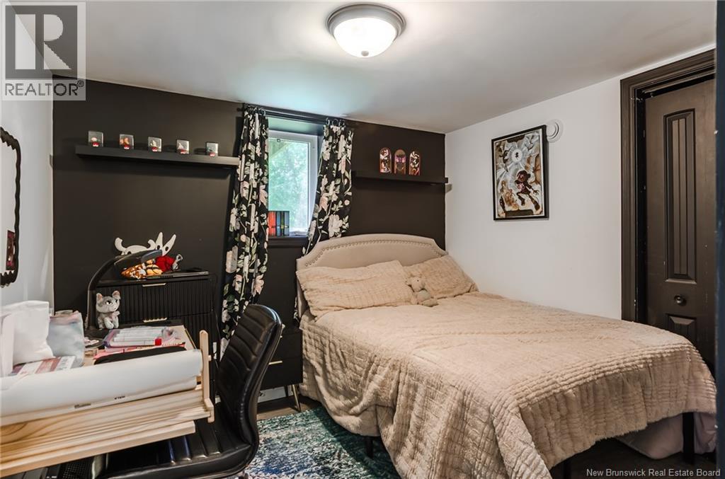 44 Eagle Rock Road - Image 27