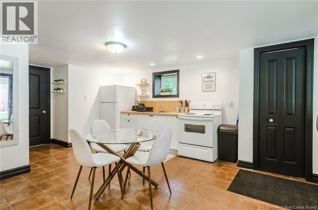 44 Eagle Rock Road - Image 28
