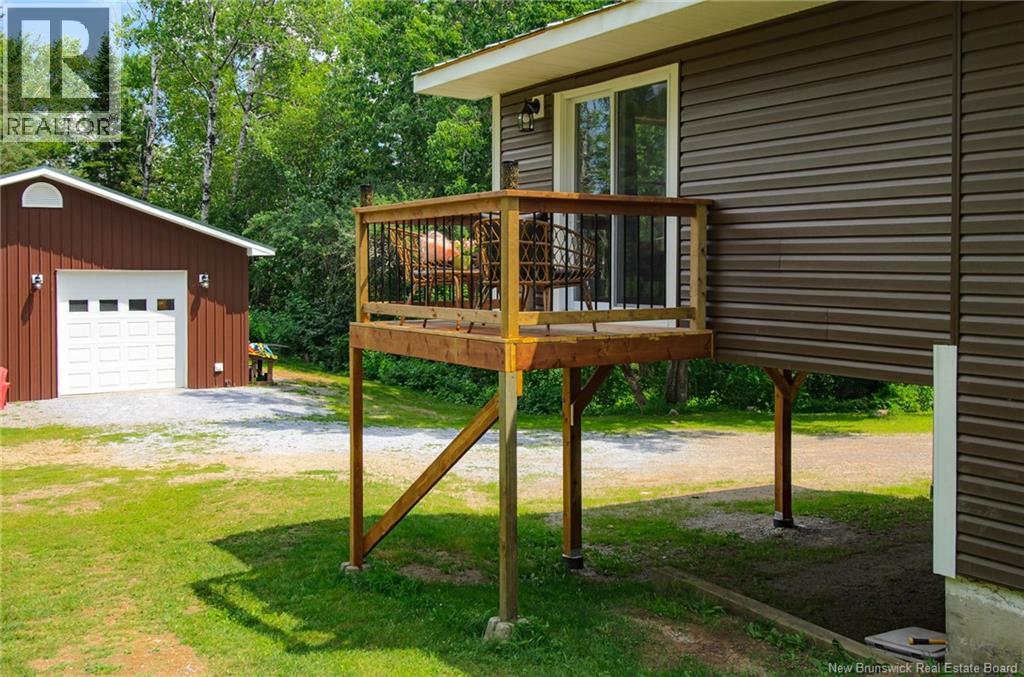 44 Eagle Rock Road - Image 30