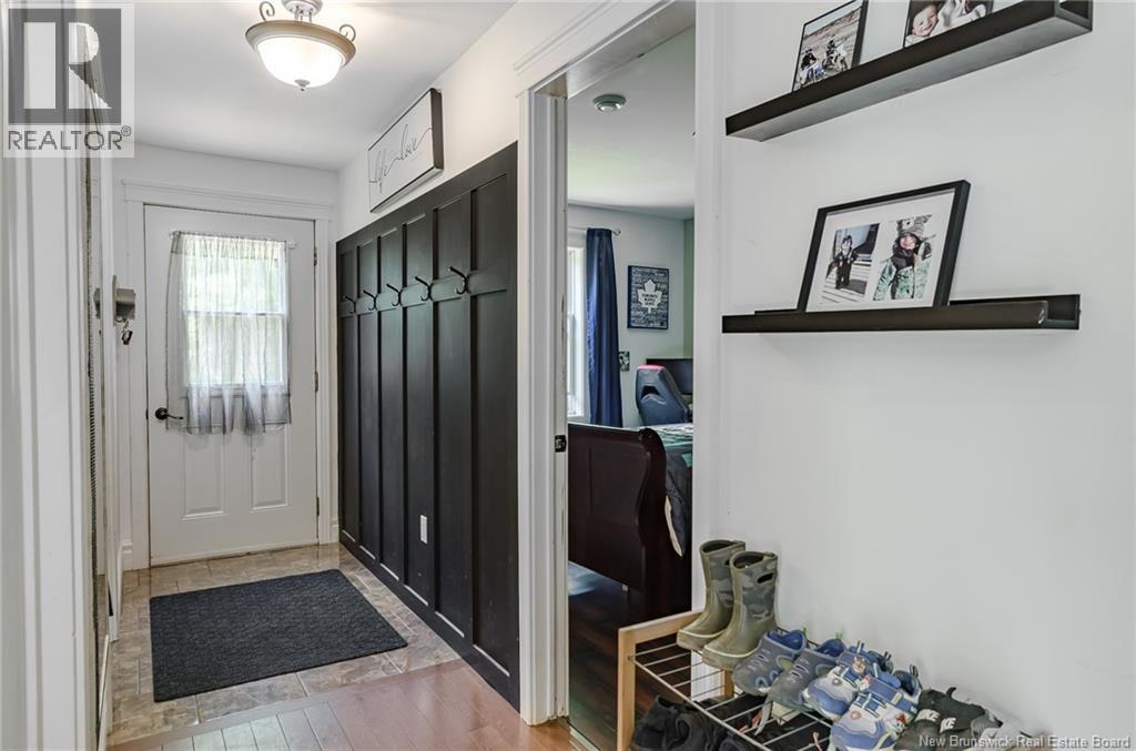 44 Eagle Rock Road - Image 9