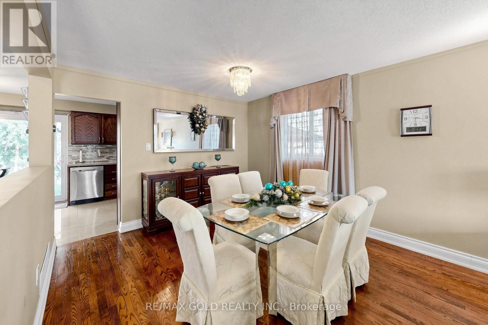 76 CHARTERS ROAD - 10
