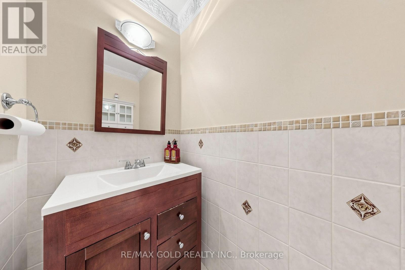 76 CHARTERS ROAD - 20