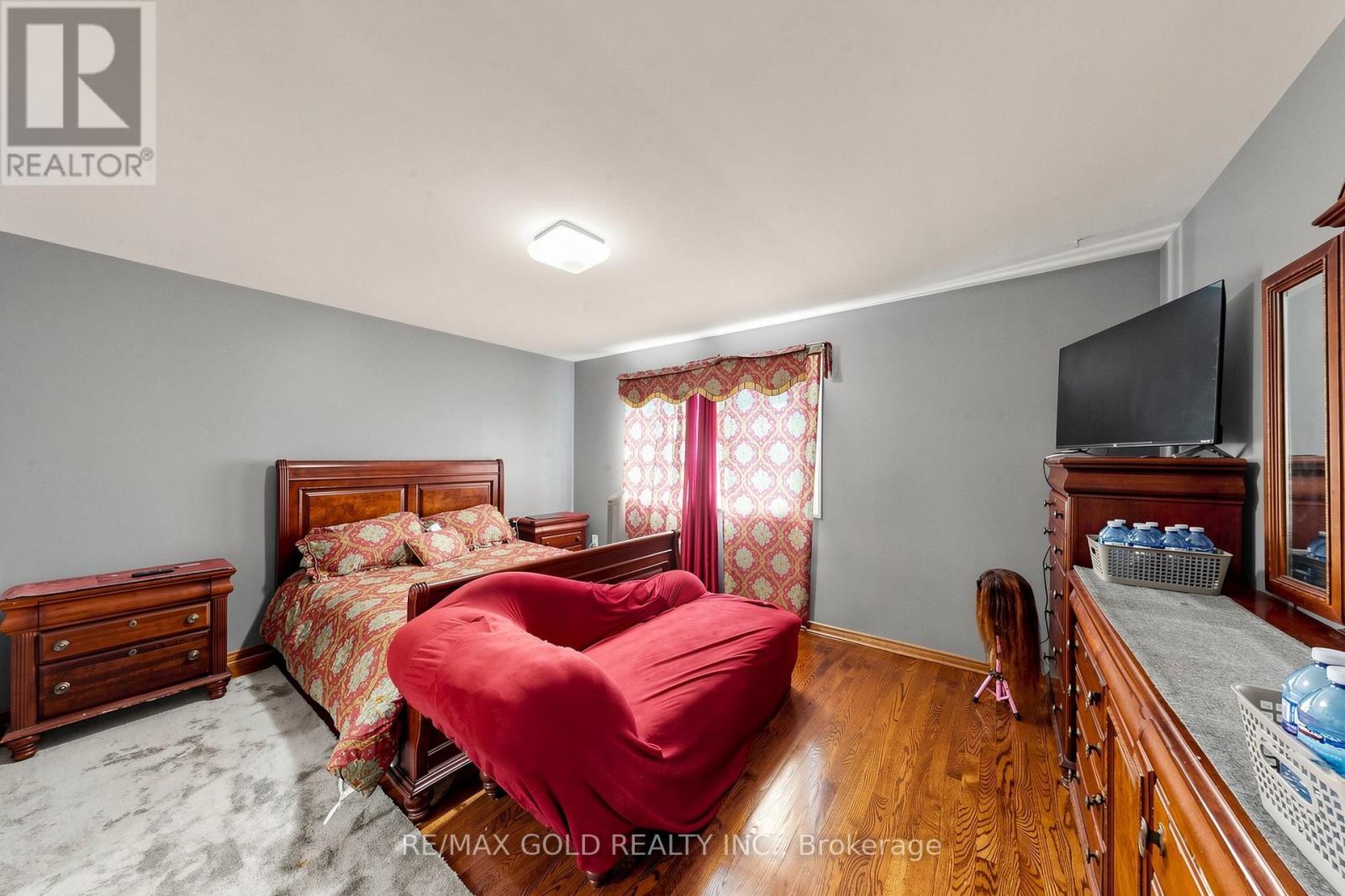76 CHARTERS ROAD - 29