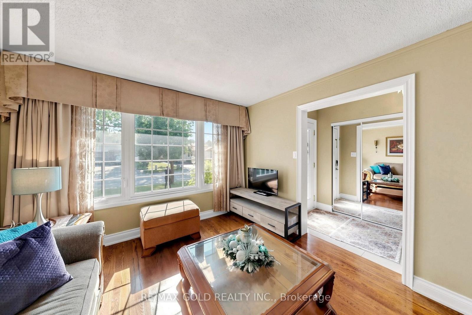 76 CHARTERS ROAD - 4