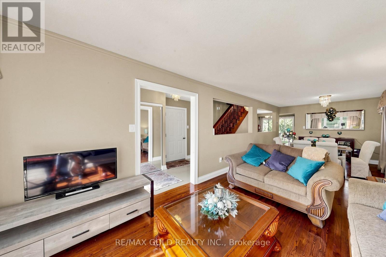 76 CHARTERS ROAD - 7