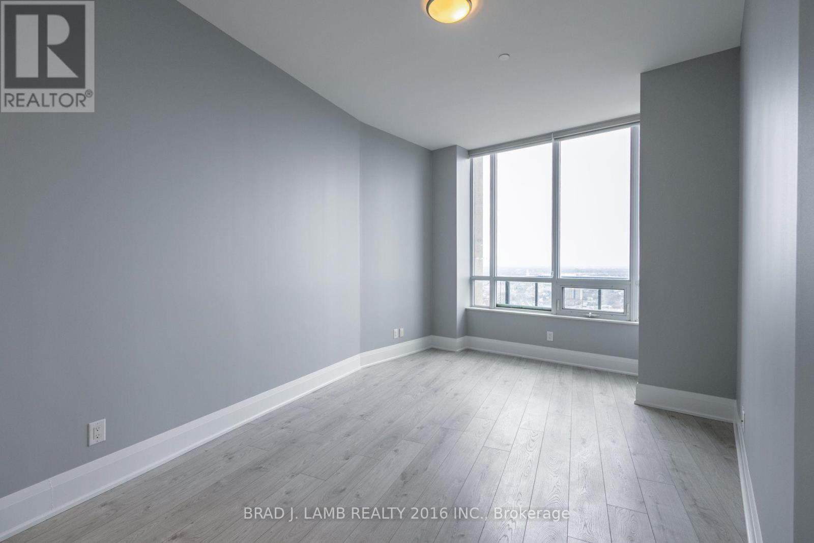 ##4403 36 PARK LAWN ROAD - 13