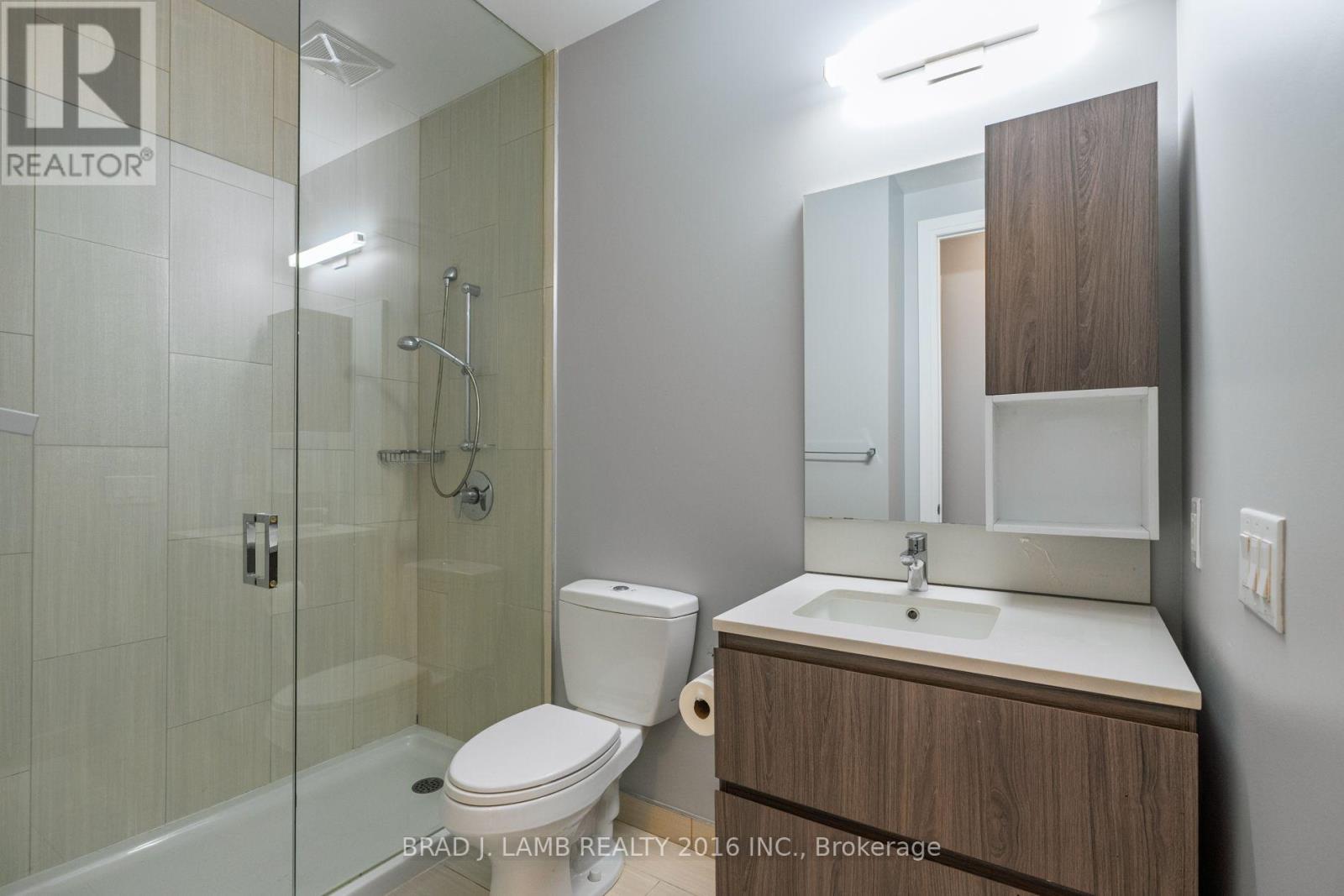 ##4403 36 PARK LAWN ROAD - 4