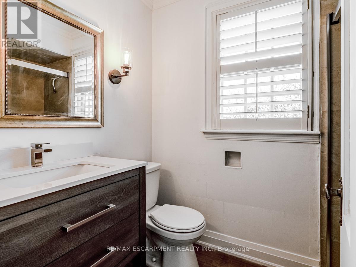 804 SHADELAND AVENUE - 19