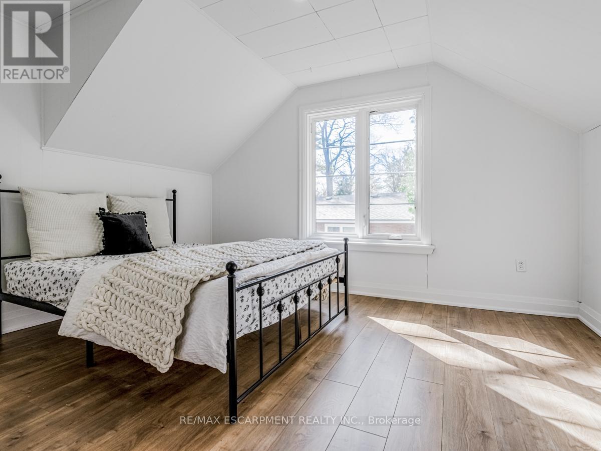 804 SHADELAND AVENUE - 26